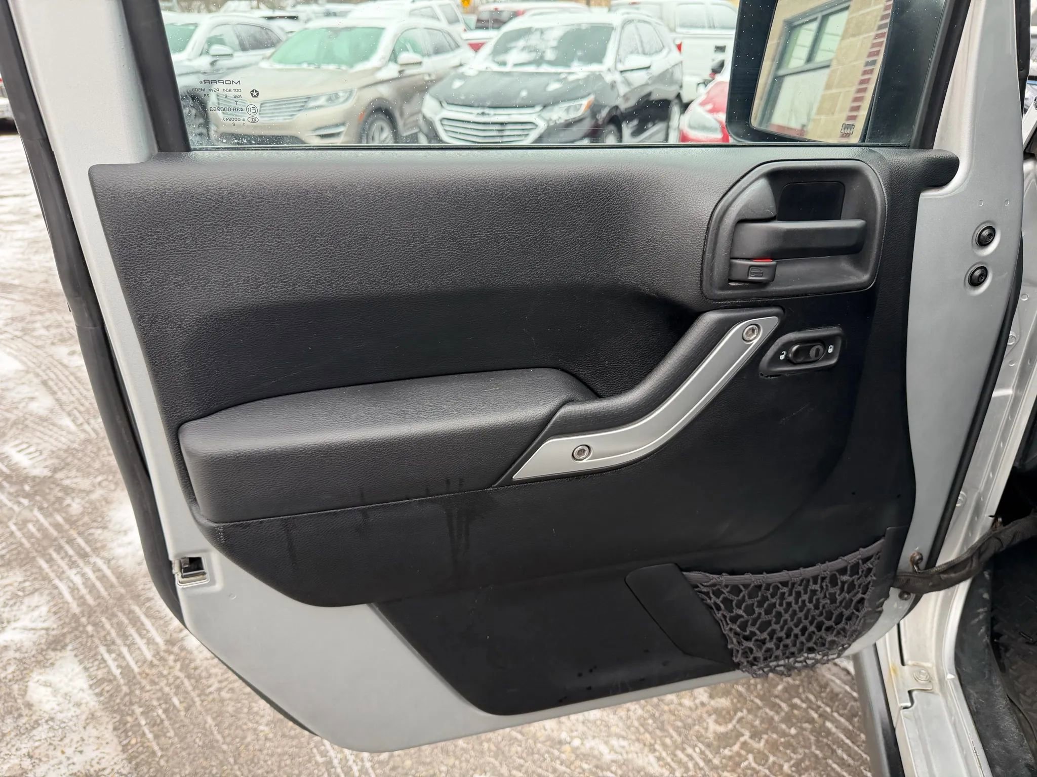 Used 2012 Jeep Wrangler Rubicon w/ PWR Convenience Group image 22