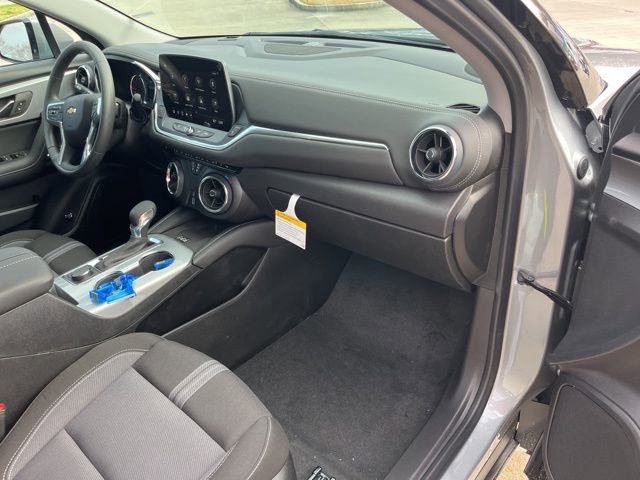 New 2026 Chevrolet Blazer LT w/ Convenience Package image 31