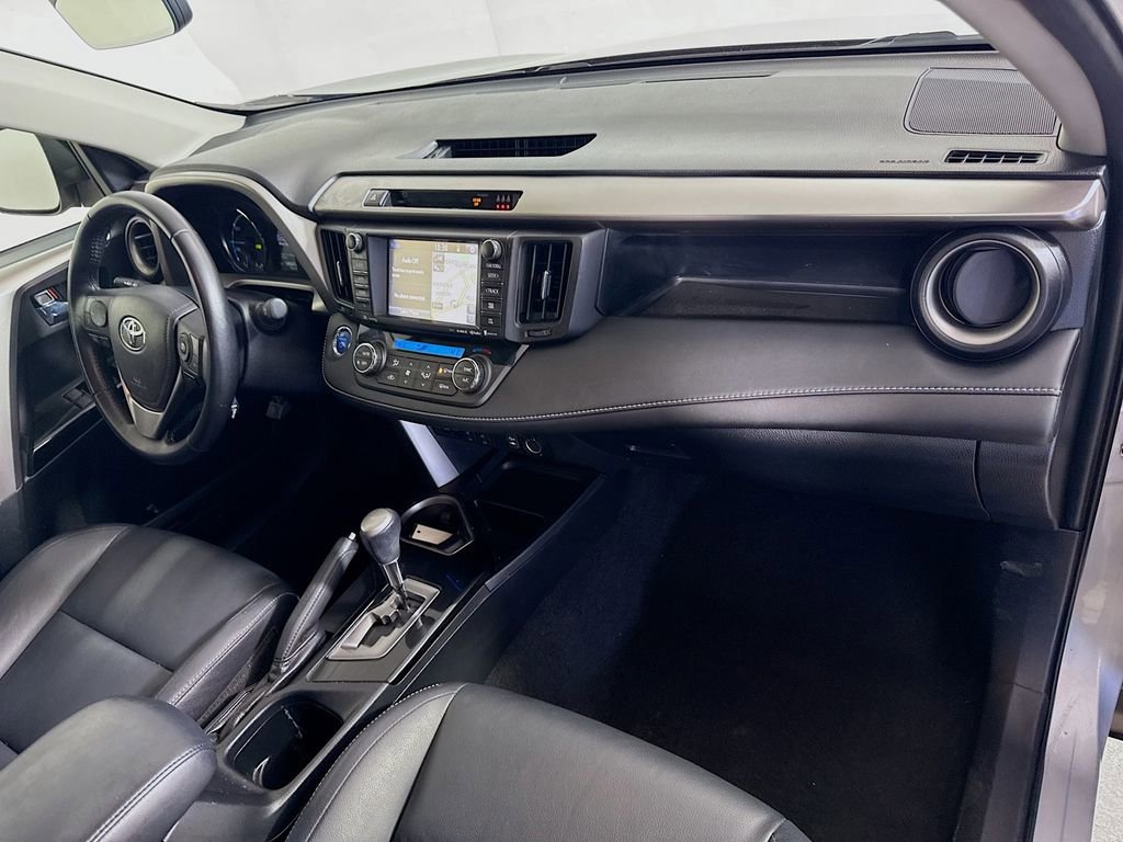 Used 2017 Toyota RAV4 Limited w/ Advanced Technology Package image 27