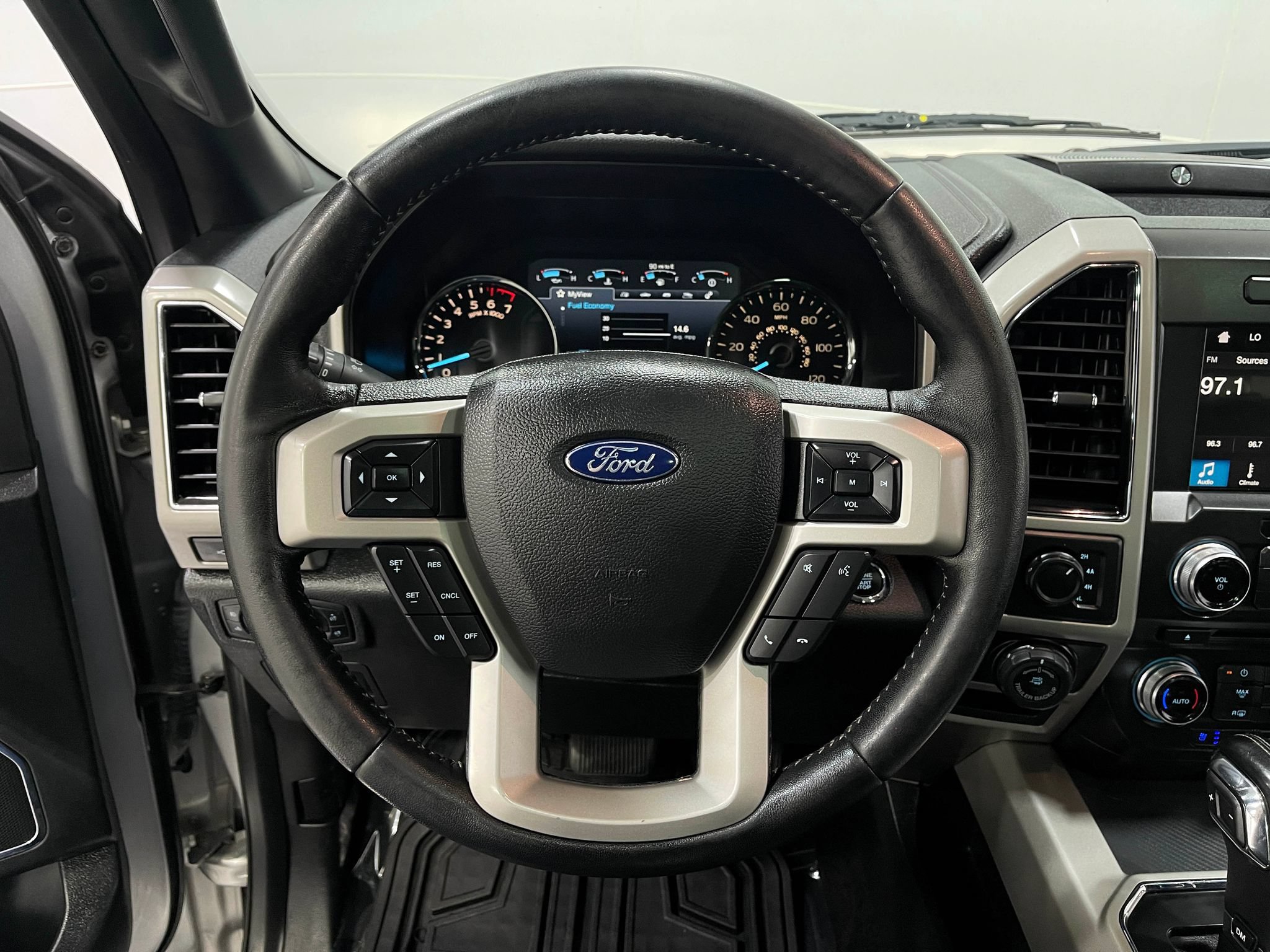 Used 2018 Ford F150 Lariat w/ Equipment Group 501A Mid AWD/4WD image 22