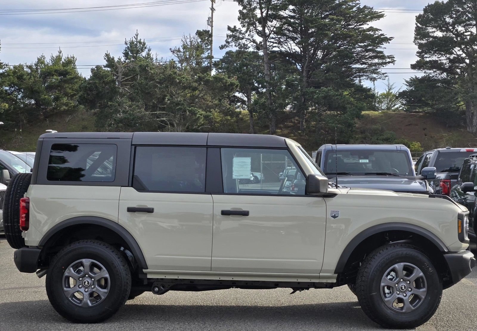 New 2025 Ford Bronco Big Bend AWD/4WD image 16