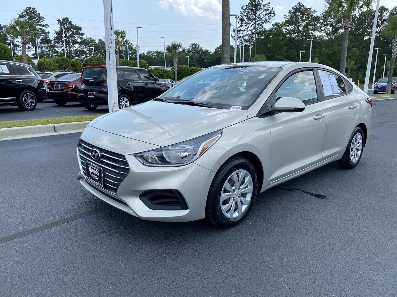 Used 2019 Hyundai Accent SE FWD image 9