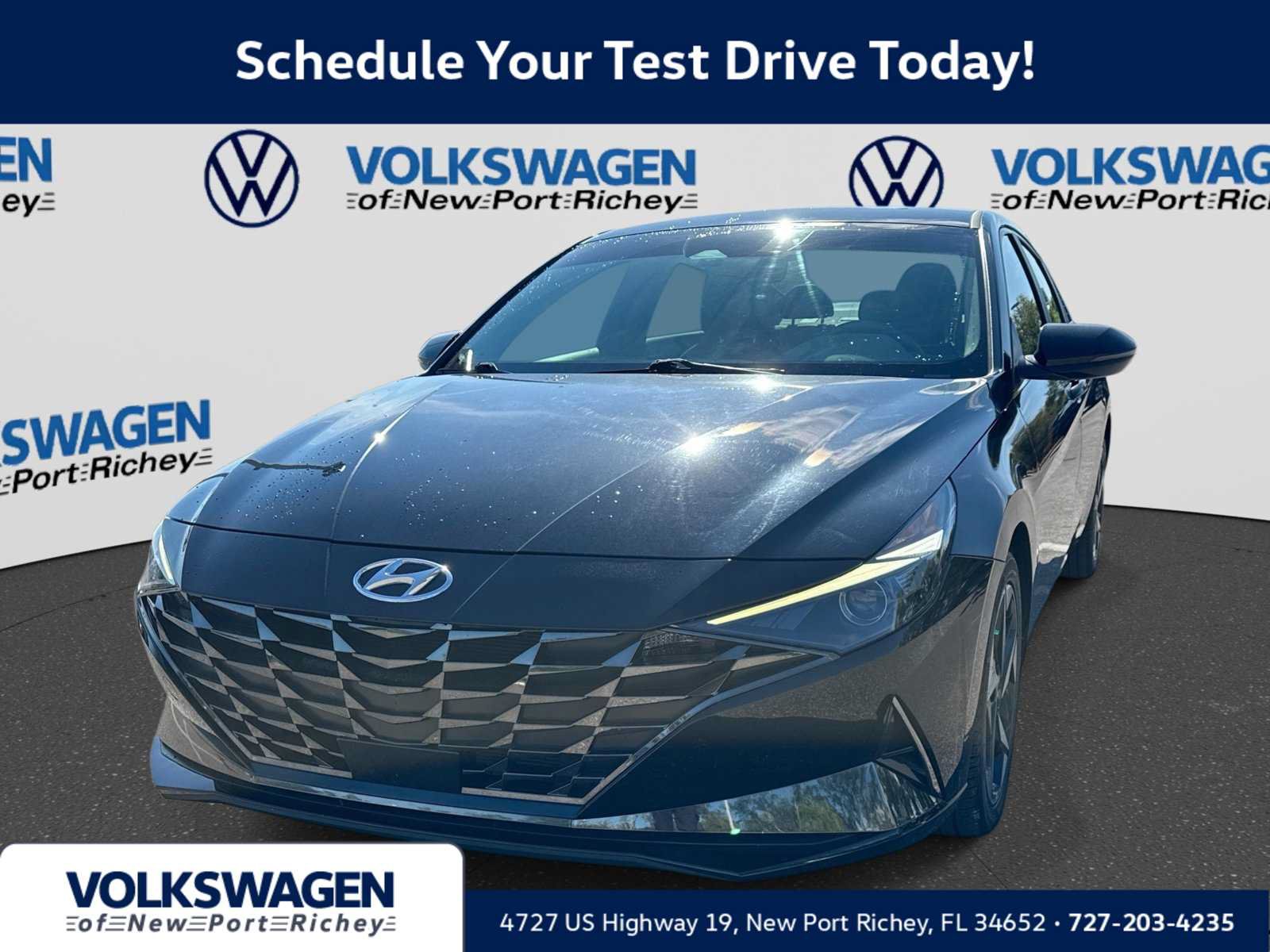 Used 2022 Hyundai Elantra SEL w/ Convenience + Premium Package