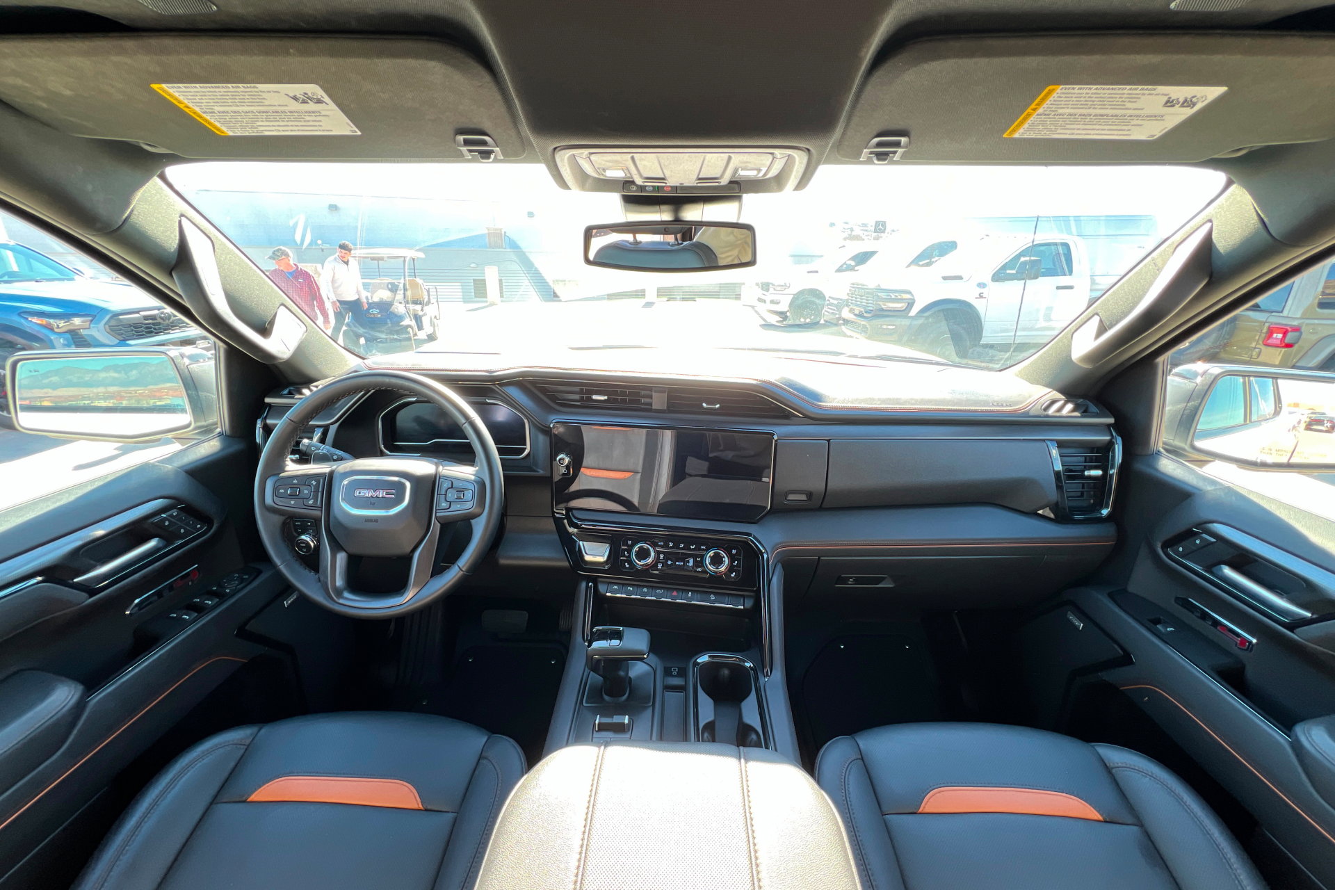 Certified 2025 GMC Sierra 1500 AT4 image 10