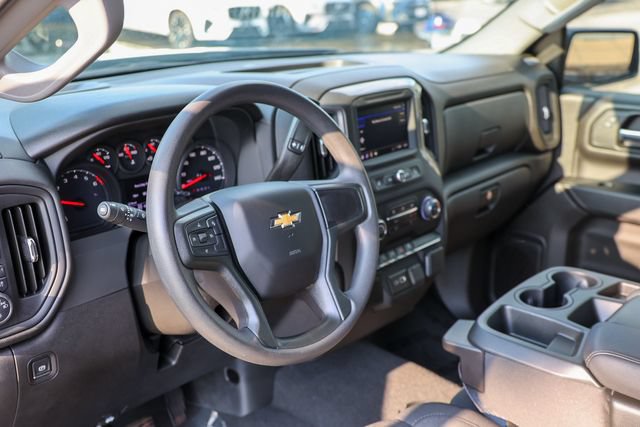Used 2026 Chevrolet Silverado 1500 Custom AWD/4WD image 24