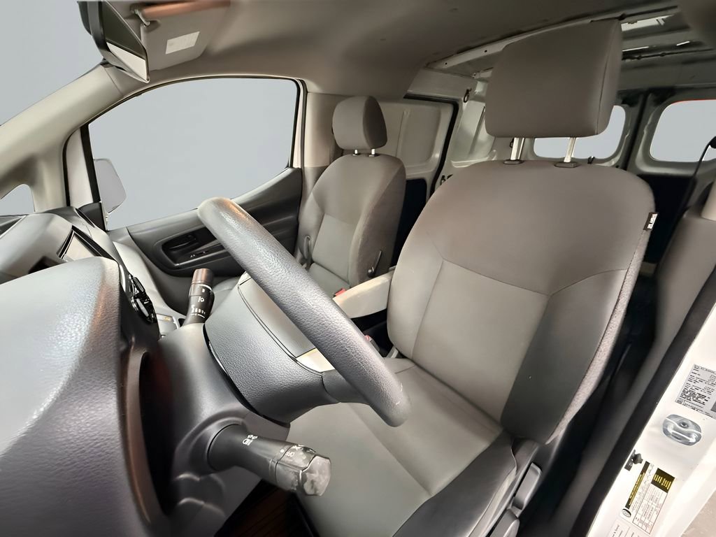 Used 2021 Nissan NV200 SV w/ Back Door Glass Package FWD image 10