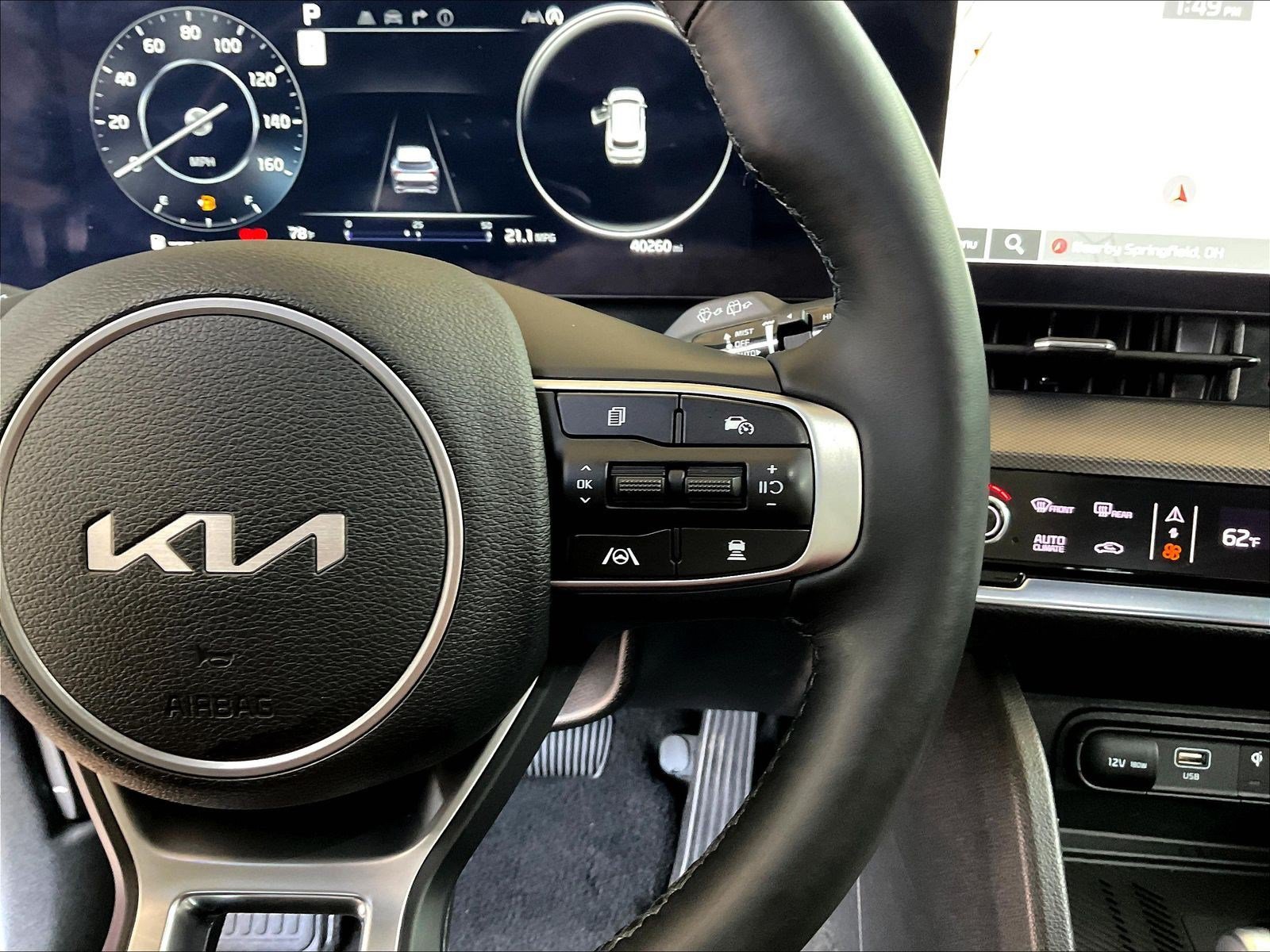 Used 2025 Kia Sportage SX FWD image 12