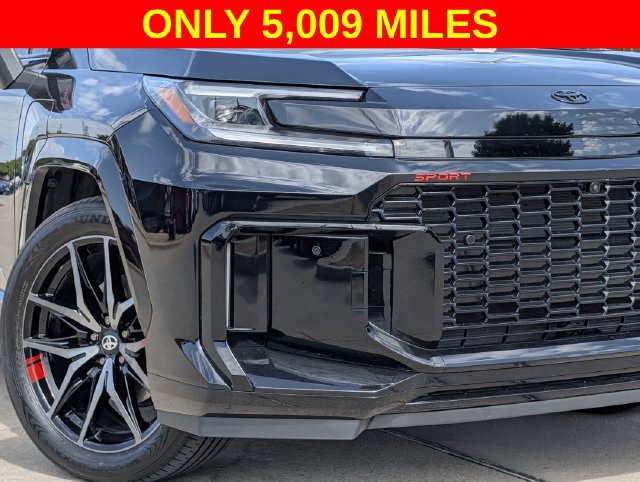 Used 2026 Toyota RAV4 AWD Plug-in Hybrid image 3