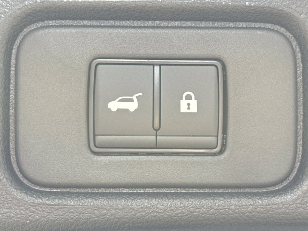New 2026 Nissan Pathfinder Platinum w/ Accent Package AWD/4WD image 31
