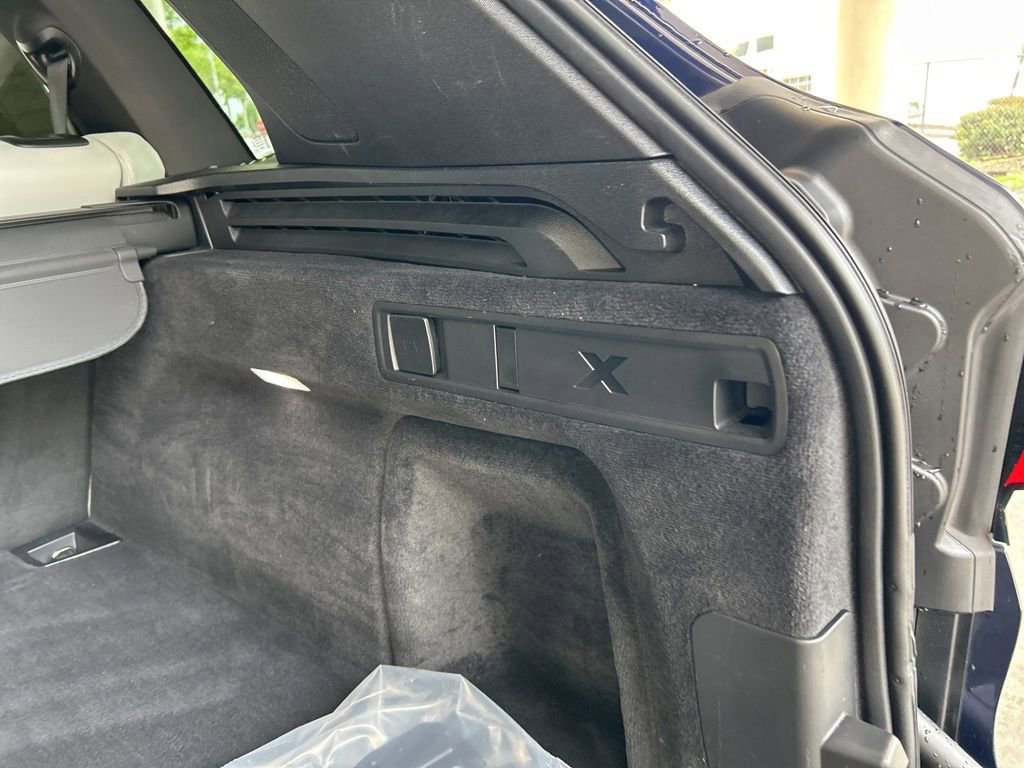 Used 2024 BMW X5 xDrive40i w/ M Sport Package image 43