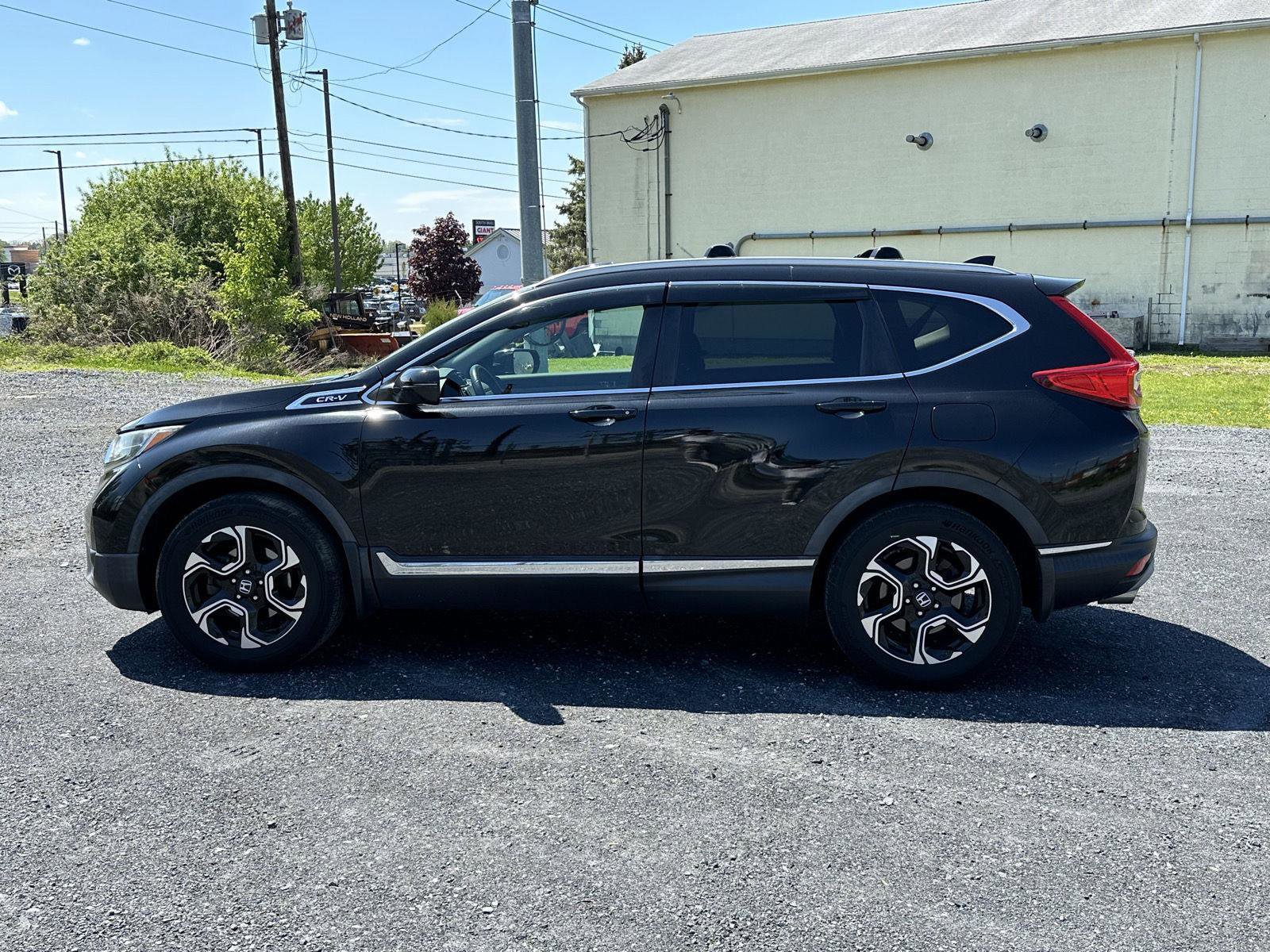 Used 2018 Honda CR-V Touring image 5