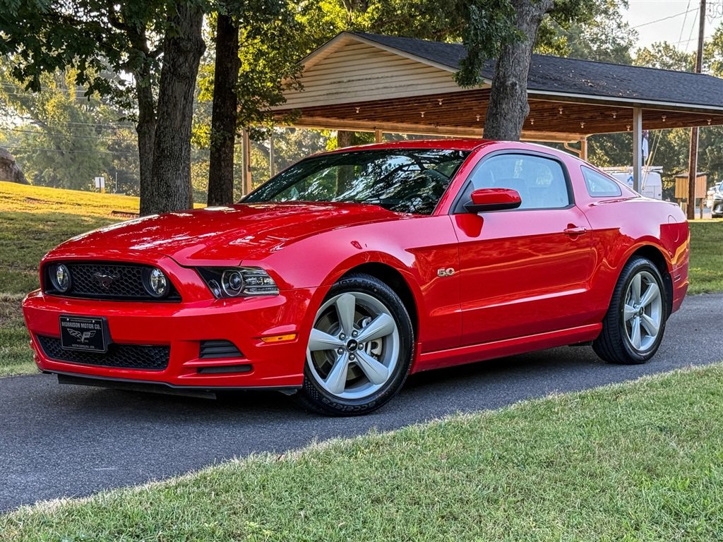 Used 2013 Ford Mustang GT Premium RWD image 7