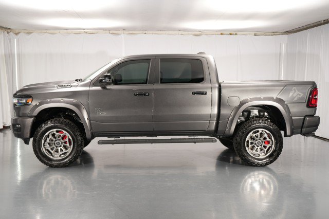Used 2025 RAM 1500 Big Horn AWD/4WD image 2