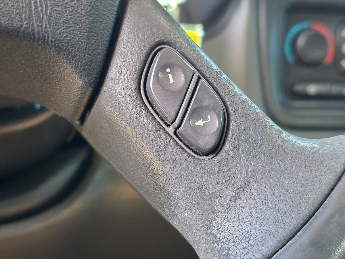 Used 2005 Chevrolet Silverado 1500 LS AWD/4WD image 38