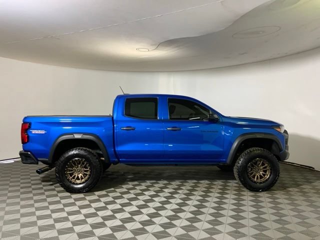 Used 2023 Chevrolet Colorado Trail Boss w/ Advanced Trailering Package AWD/4WD image 5