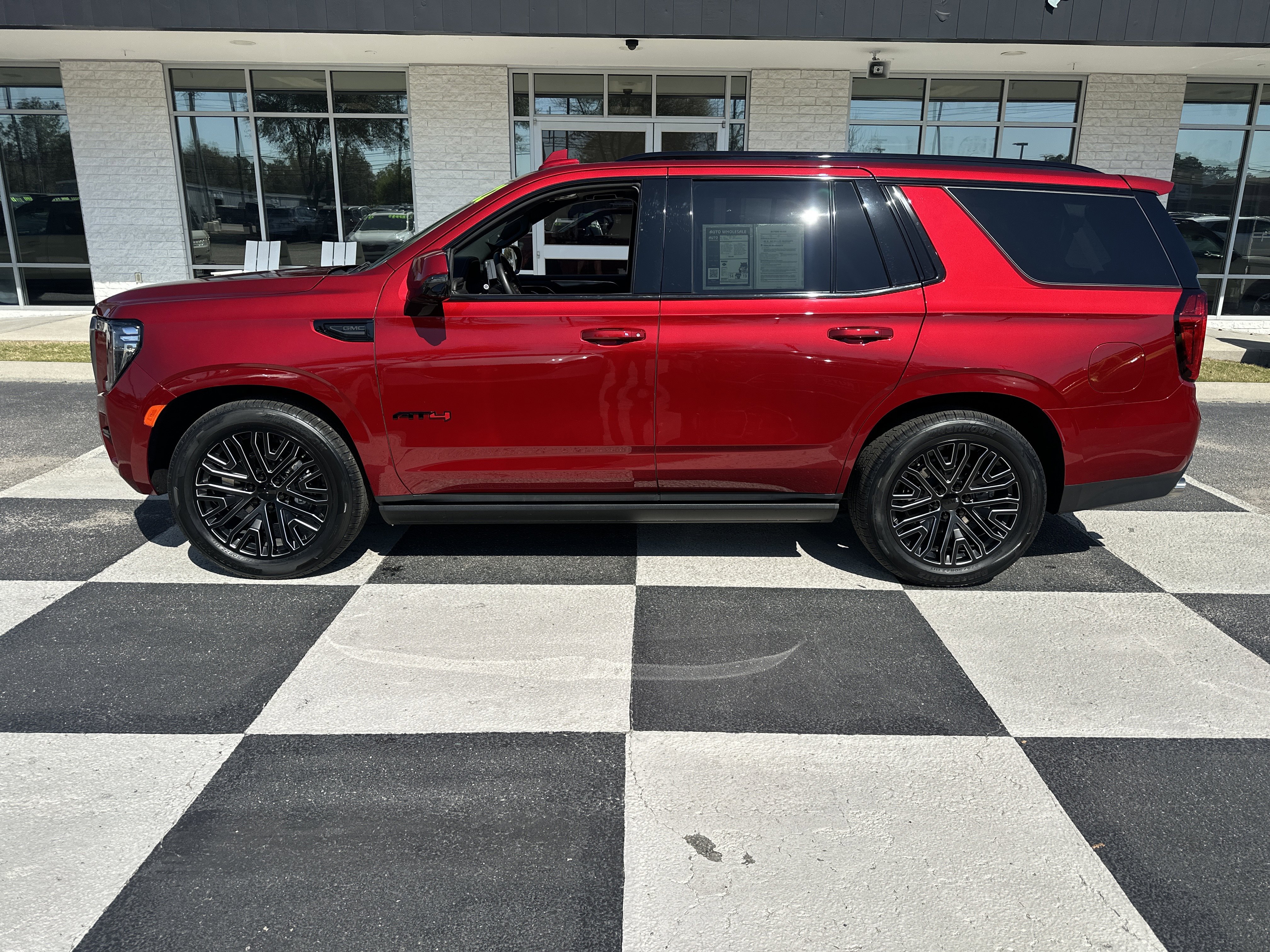 Used 2022 GMC Yukon AT4