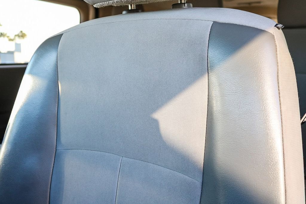 Used 2016 Nissan NV 3500 SV w/ SV Technology Package image 25