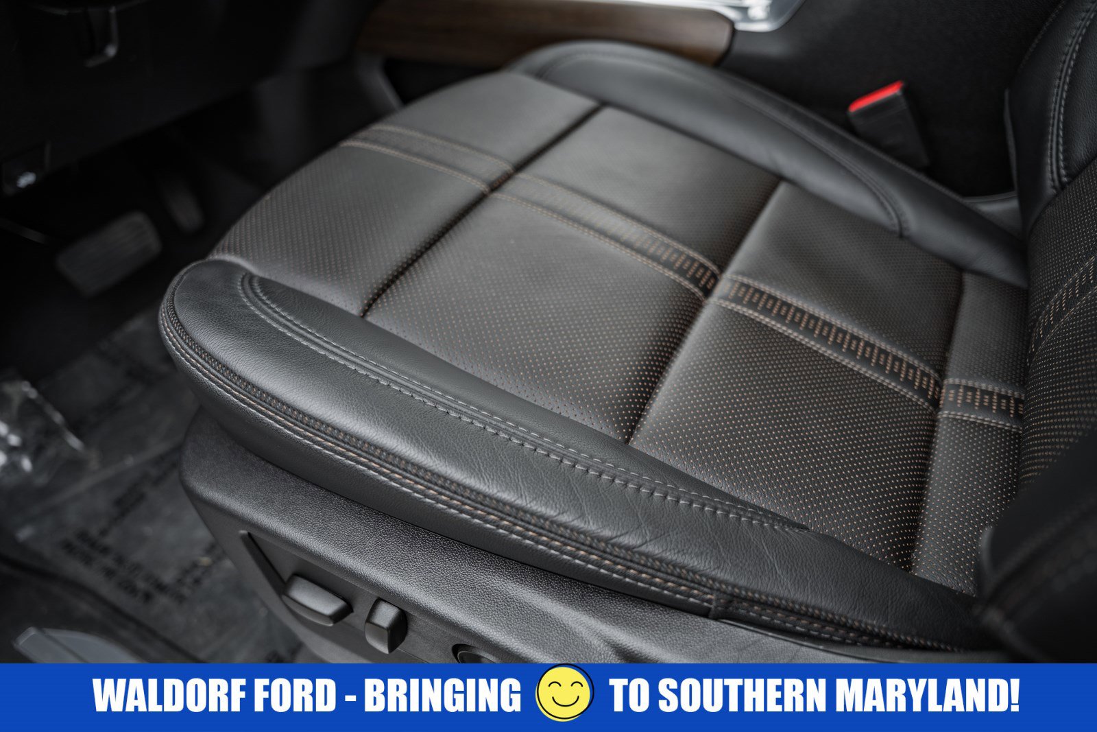 Used 2024 Chevrolet Silverado 3500 High Country w/ High Country Premium Package image 43