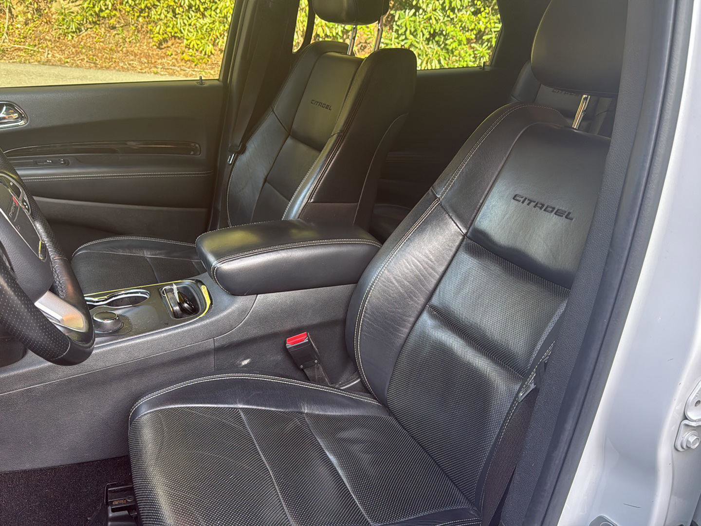 Used 2017 Dodge Durango Citadel w/ Technology Group AWD/4WD image 9