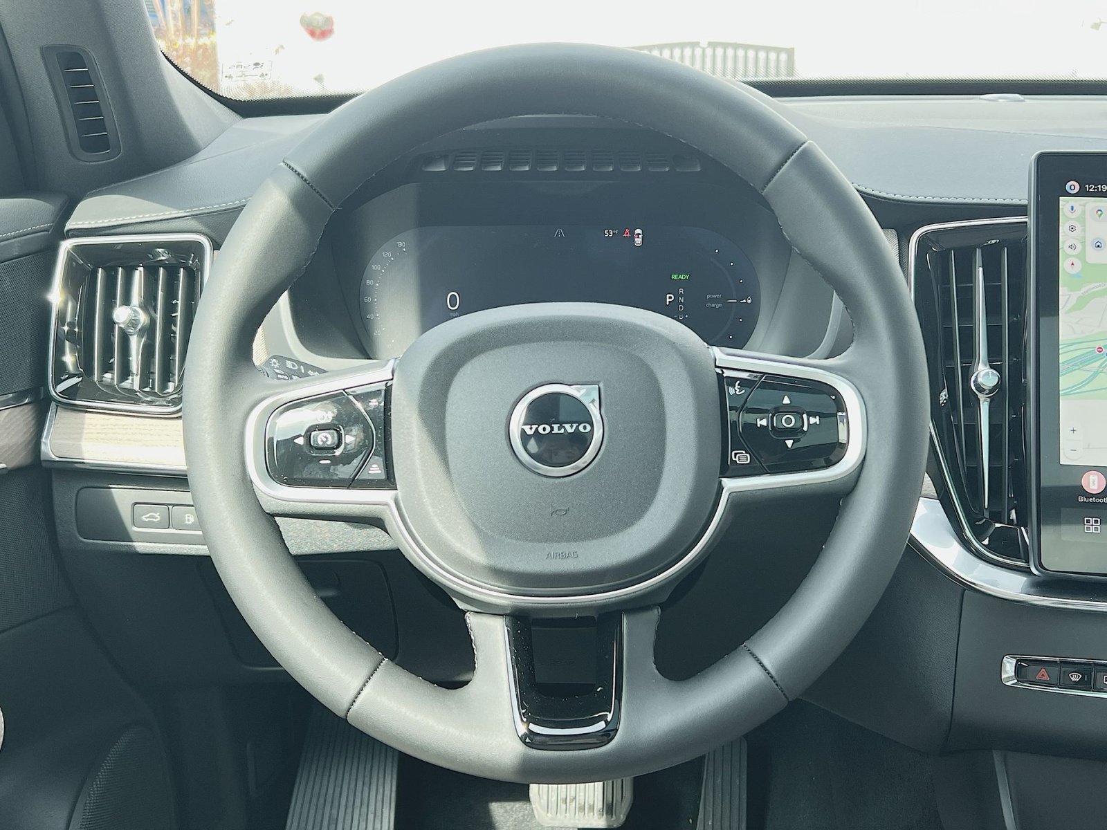 New 2026 Volvo XC90 T8 Plus w/ Protection Package Premier AWD/4WD image 24