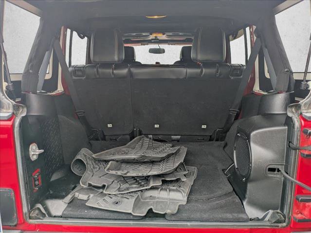 Used 2014 Jeep Wrangler Freedom Edition image 6