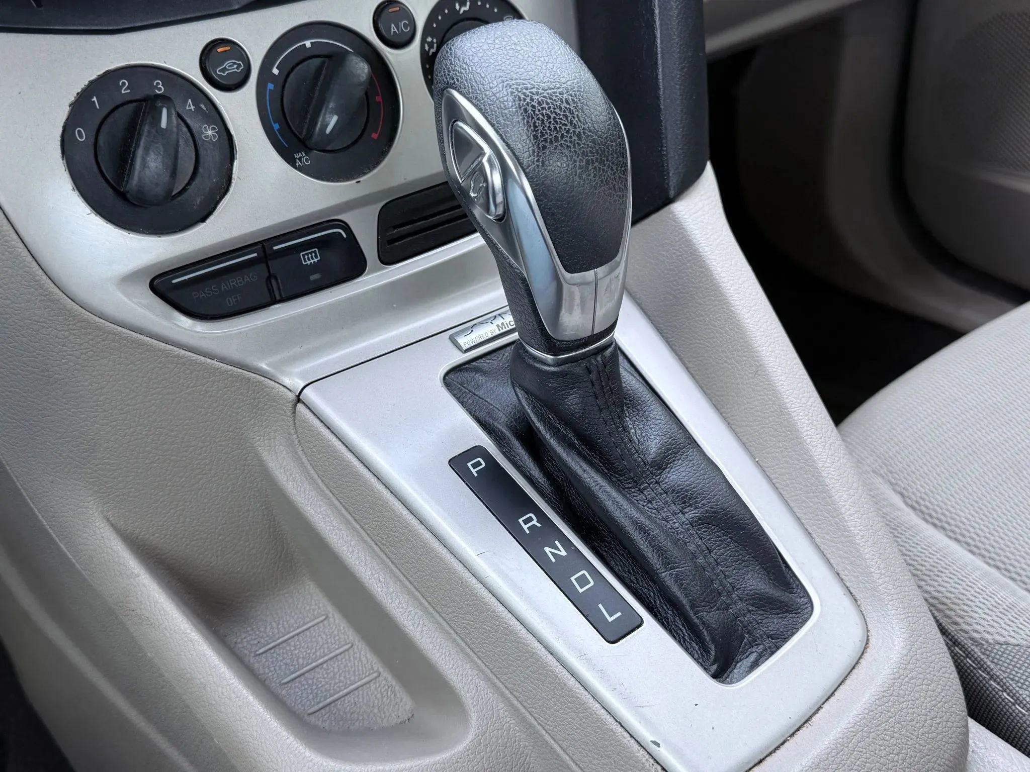 Used 2012 Ford Focus SE image 27