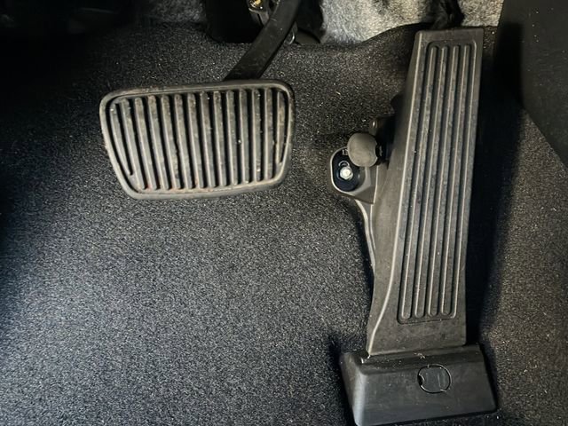 Used 2022 Kia Sorento S image 17