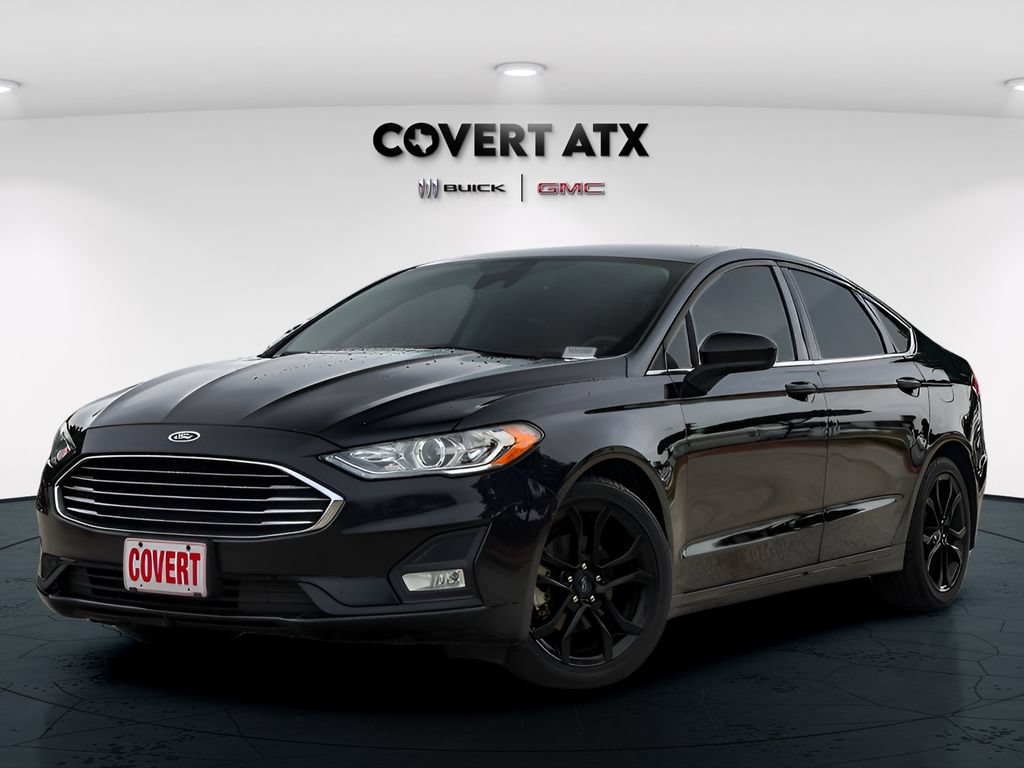 Used 2020 Ford Fusion SE w/ Equipment Group 151A FWD image 2