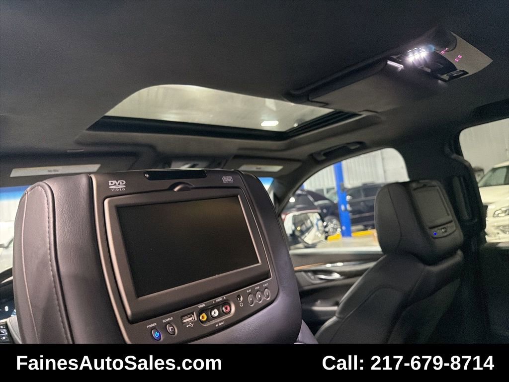 Used 2018 Cadillac Escalade Platinum image 55