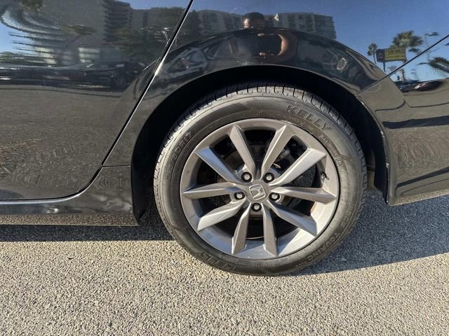 Used 2020 Honda Civic EX image 9