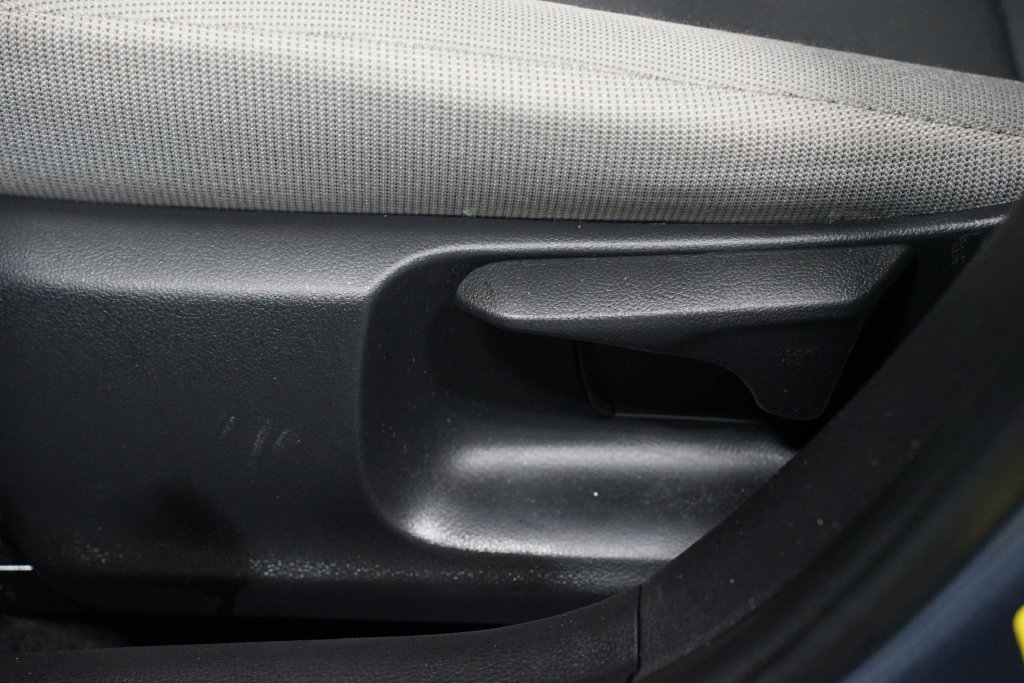Certified 2025 Toyota Corolla LE FWD image 30