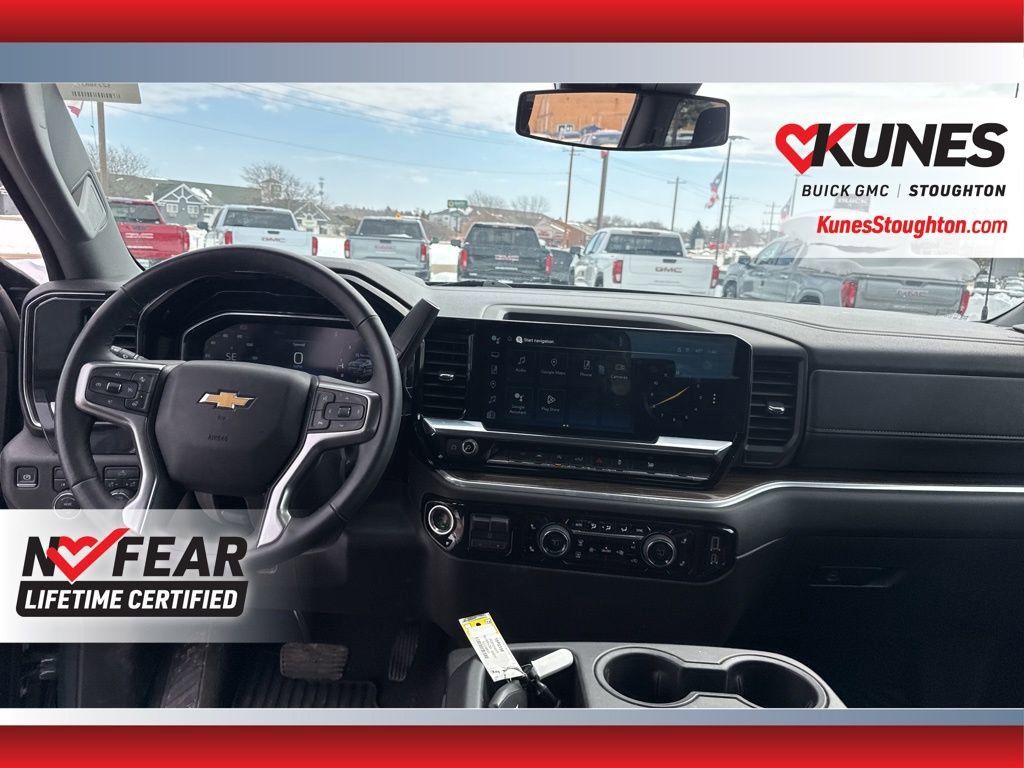 Used 2025 Chevrolet Silverado 1500 LT image 32