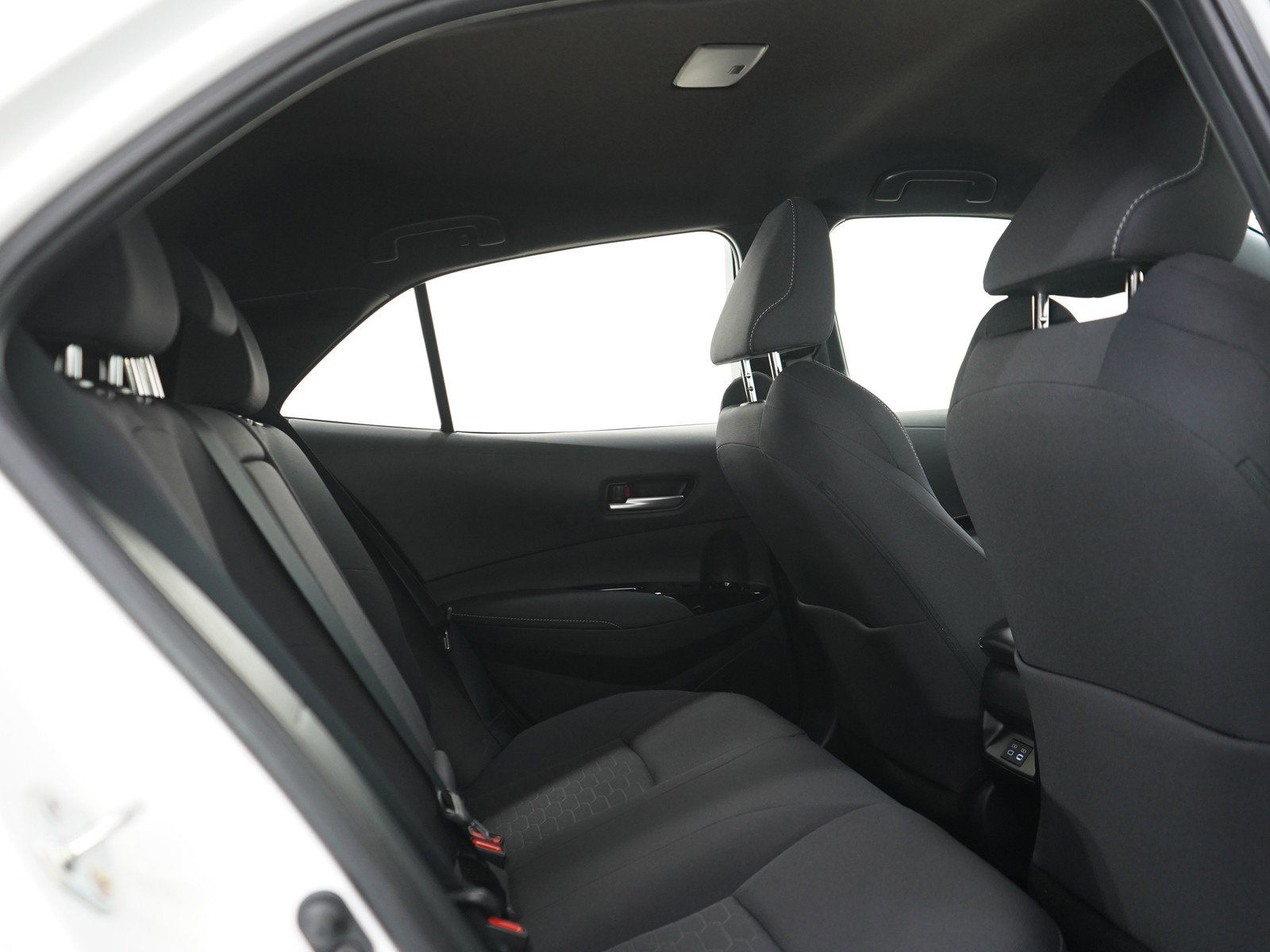 Used 2024 Toyota Corolla SE w/ SE Package FWD image 12