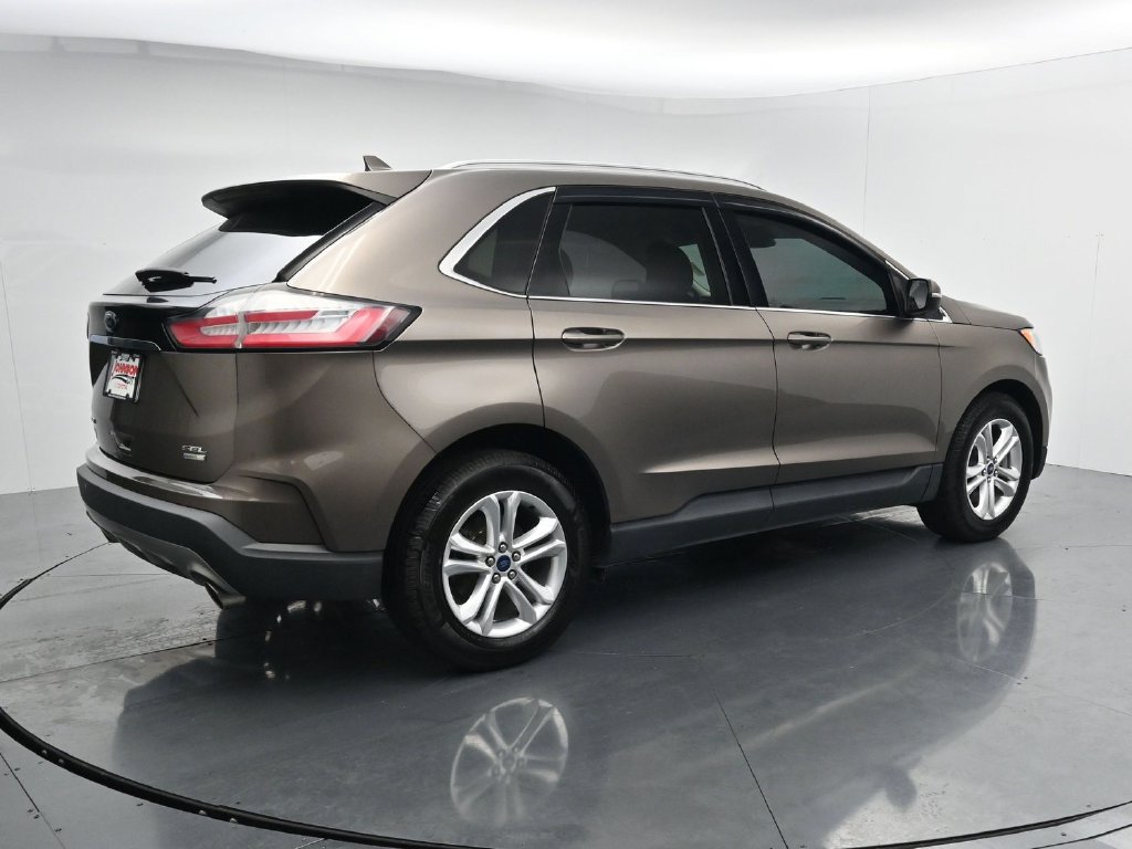 Used 2019 Ford Edge SEL AWD/4WD image 8