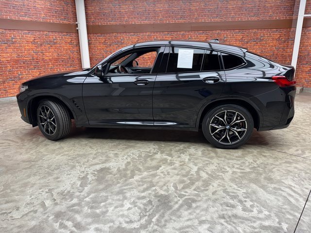 Certified 2023 BMW X4 xDrive30i w/ M Sport Package image 2