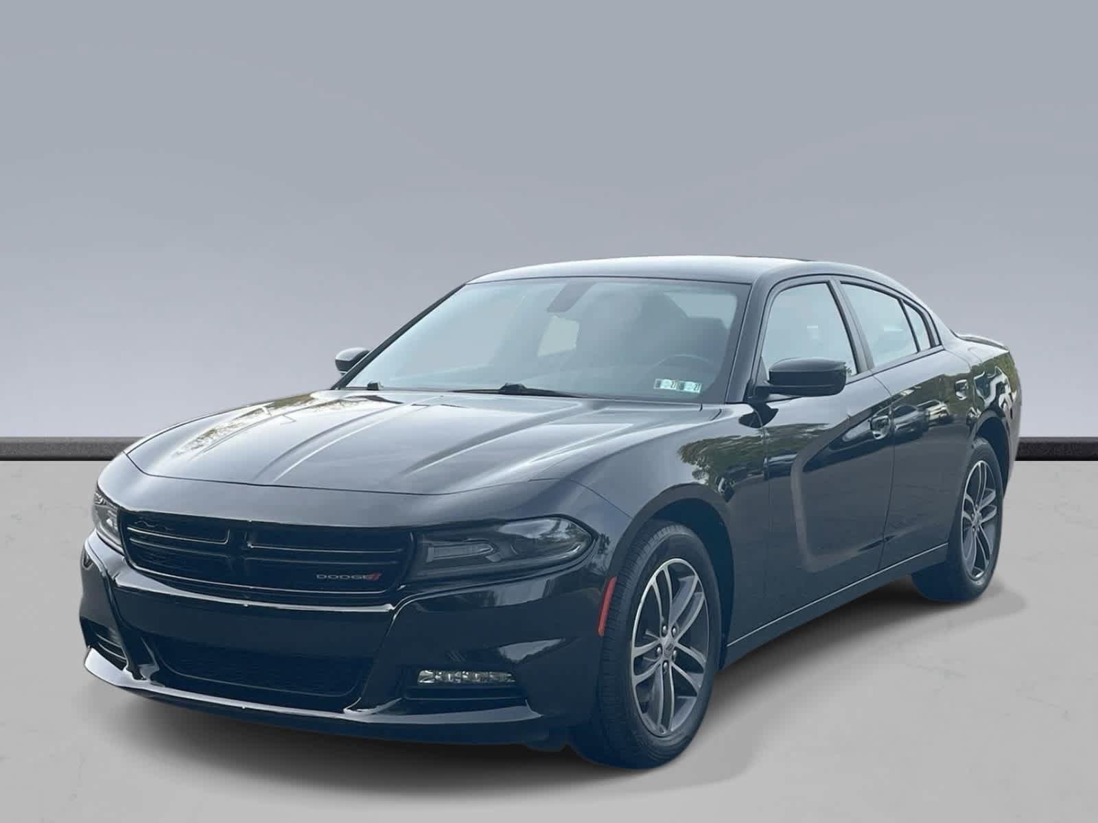 Used 2019 Dodge Charger SXT w/ Cold Weather Package