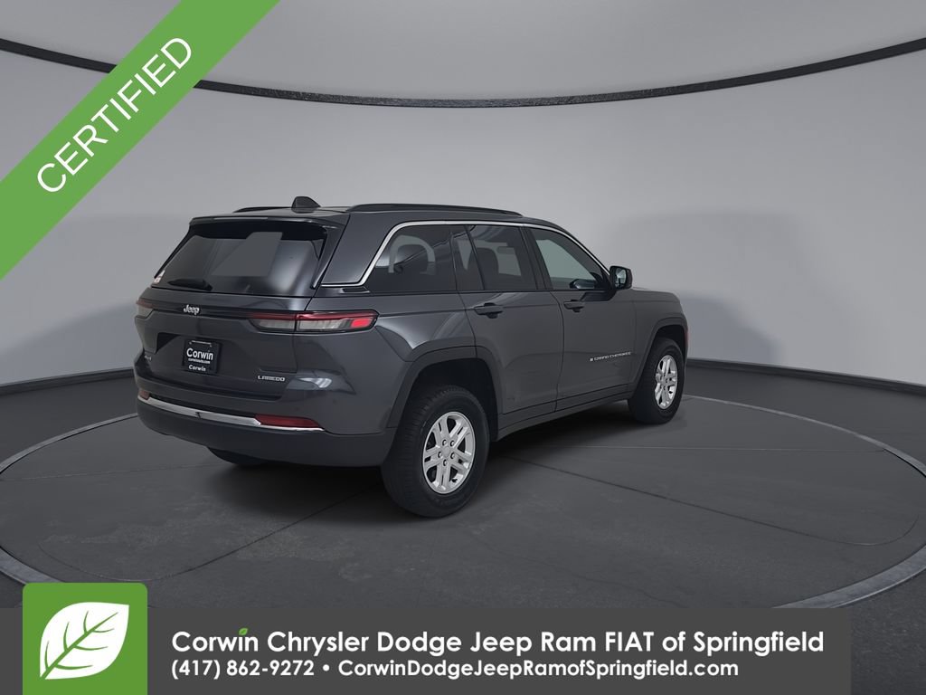 Used 2025 Jeep Grand Cherokee Laredo w/ Luxury Tech Group I AWD/4WD image 14