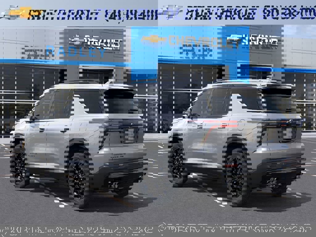 New 2026 Chevrolet Traverse LT w/ Midnight/Sport Edition image 3