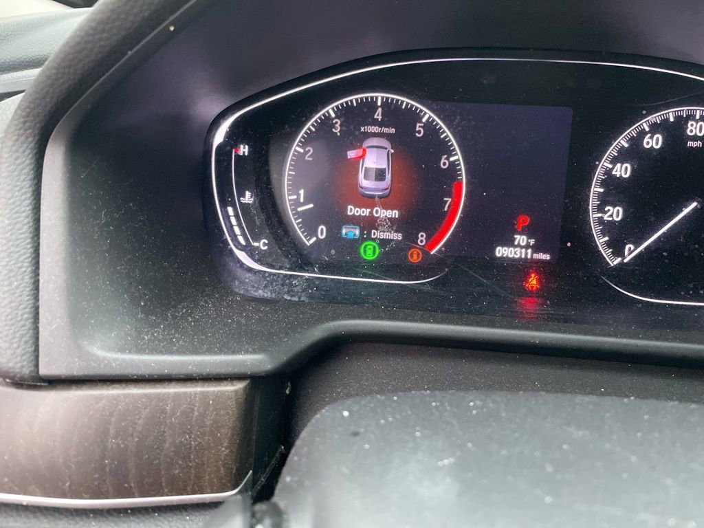 Used 2019 Honda Accord EX image 9