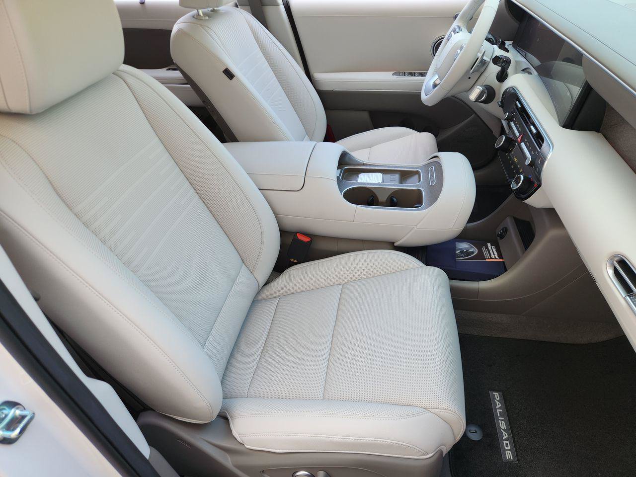 New 2027 Hyundai Palisade Limited FWD image 10