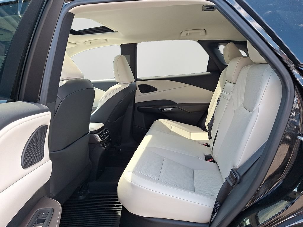 Certified 2023 Lexus RX 350 Premium w/ Accessory Package AWD/4WD image 8