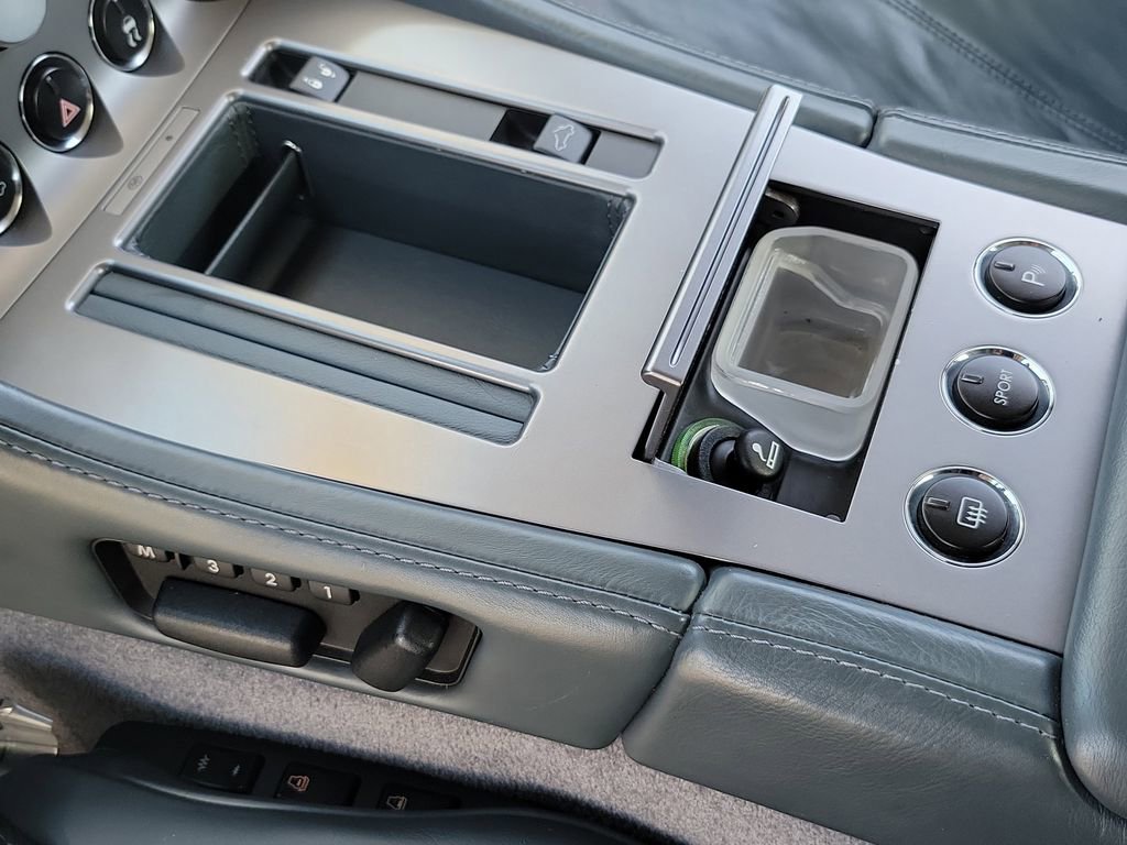 Used 2007 Aston Martin DB9 Volante image 15