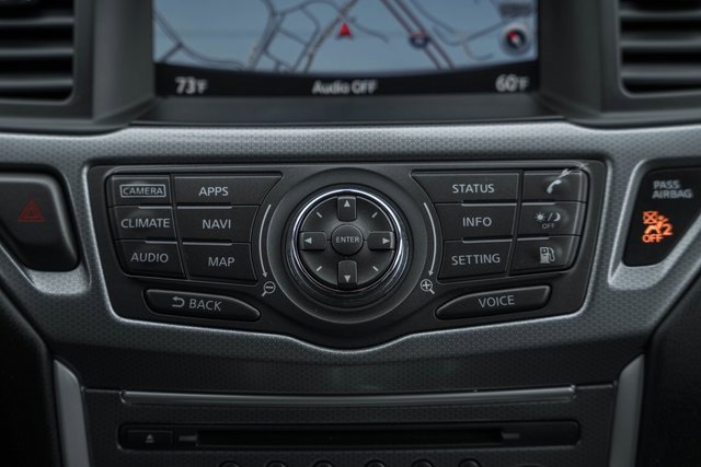 Used 2019 Nissan Pathfinder SL image 23