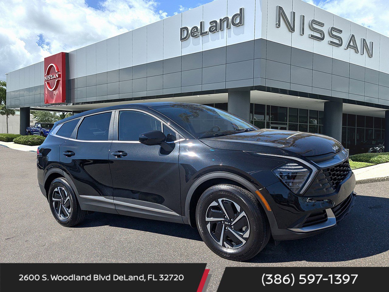 Used 2025 Kia Sportage LX