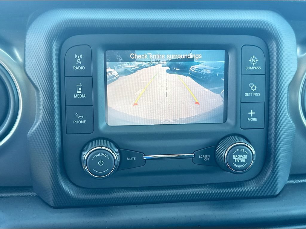 Used 2021 Jeep Wrangler Unlimited Sport AWD/4WD image 15