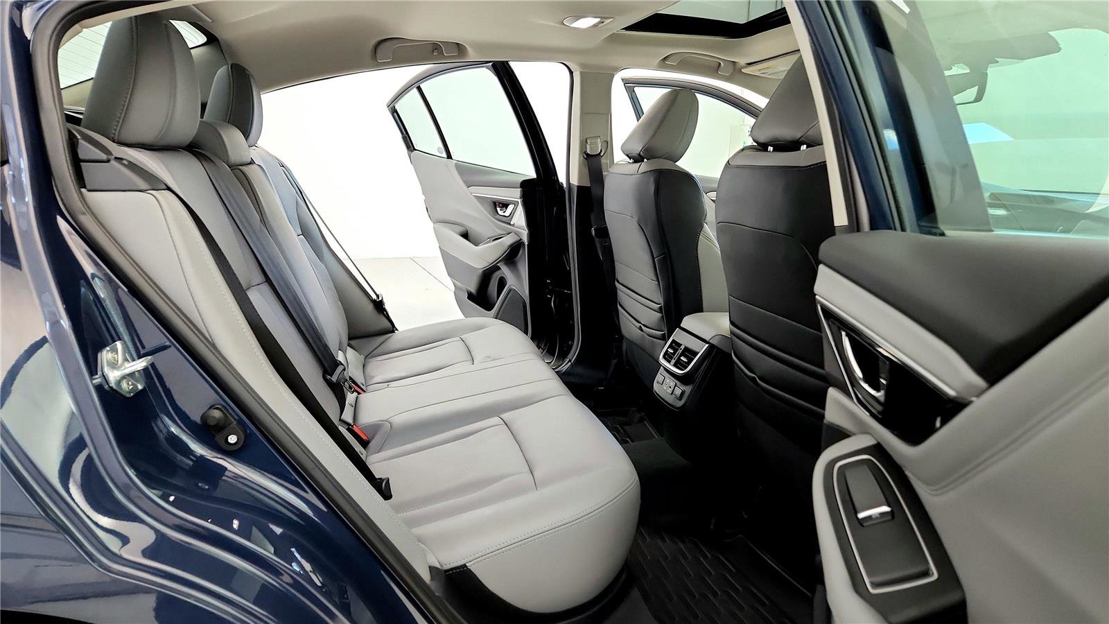 Used 2024 Subaru Legacy Limited image 18