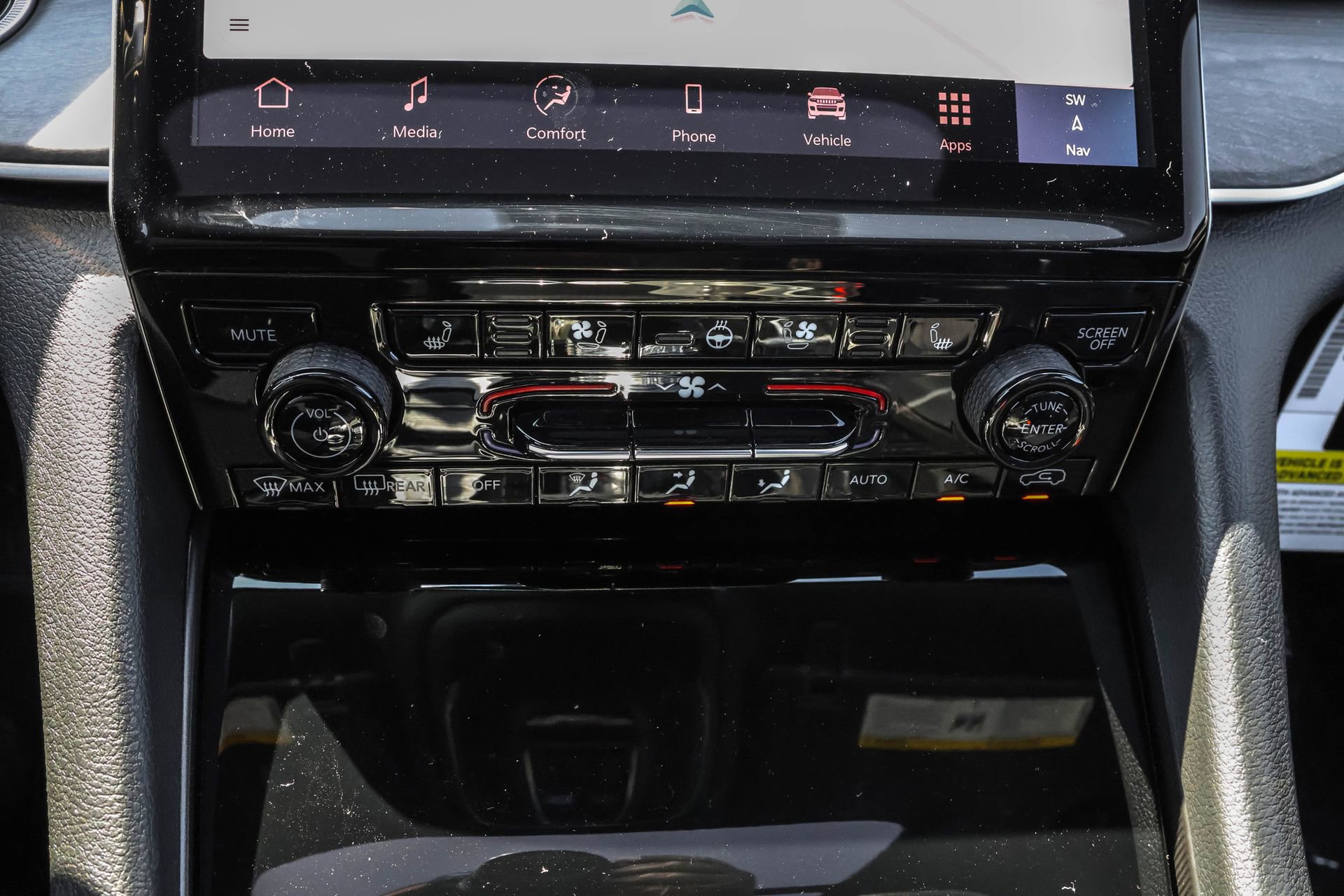 New 2025 Jeep Grand Cherokee Limited w/ Luxury Tech Group II image 20