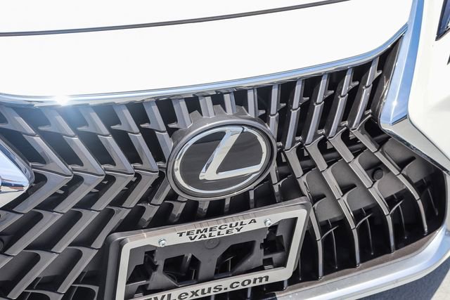 Used 2025 Lexus ES 350 w/ Premium Package FWD image 13