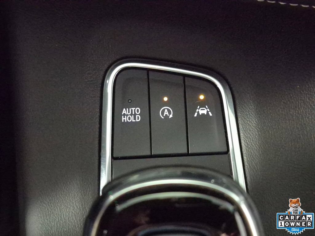 Used 2023 Cadillac Escalade Premium Luxury w/ Performance Package AWD/4WD image 21