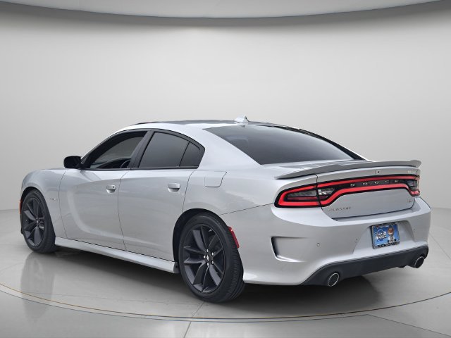 Used 2022 Dodge Charger R/T w/ Plus Group RWD image 4